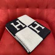 Hermes Avalon Throw Blanket Ecru/Gris Fonce - 4