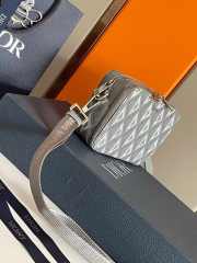 Dior Pouch with zipper and carrying strap Coated cotton canvas in gray with CD Diamond print 17cm - 3