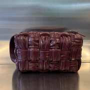 Bottega Veneta Brick Cassette Small leather shoulder bag 28cm - 5