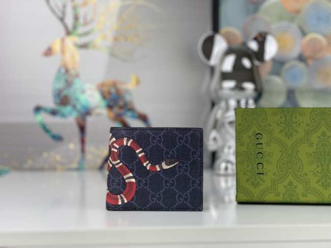 Gucci Kingsnake Print BI-FOLD Wallet - 1