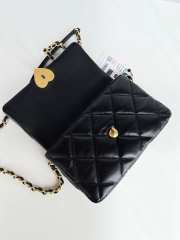 Chanel Heart Flap Bag Black Lambskin Antique Gold Hardware 22cm - 4