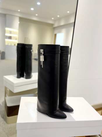 Givenchy Boots 003