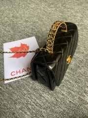 Chanel Handbag Black 22CM AS3908 - 3