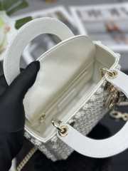 Dior Lady Mini Embroidery White Pearl 17cm - 6