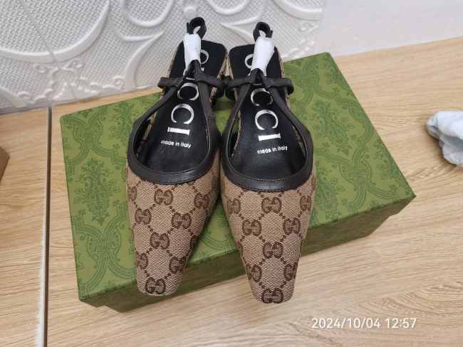 Gucci Sandals 034 - 1