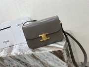 Celine Triomphe Shoulder Bag Pebble 22CM - 2