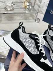 Dior B25 Runner Sneaker Black Suede with White Technical Mesh and Black Dior Oblique Canvas - 6