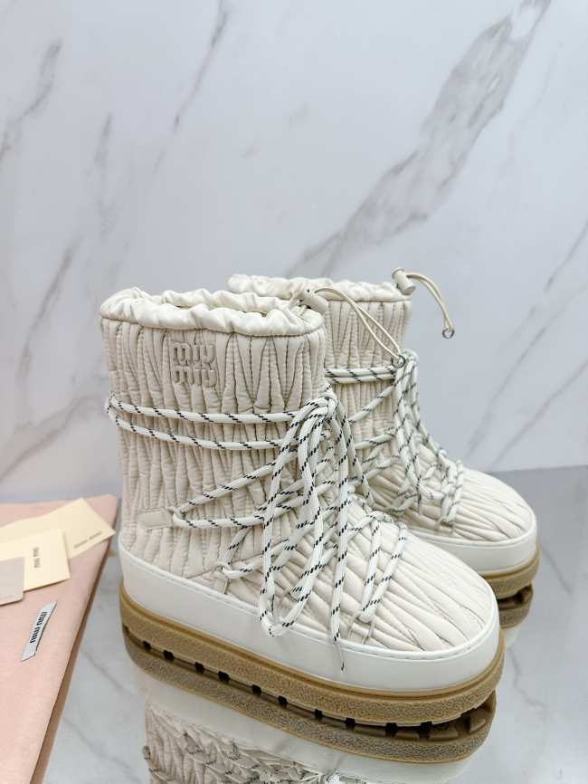 Miu Miu Ski Boots In Ivory - 1