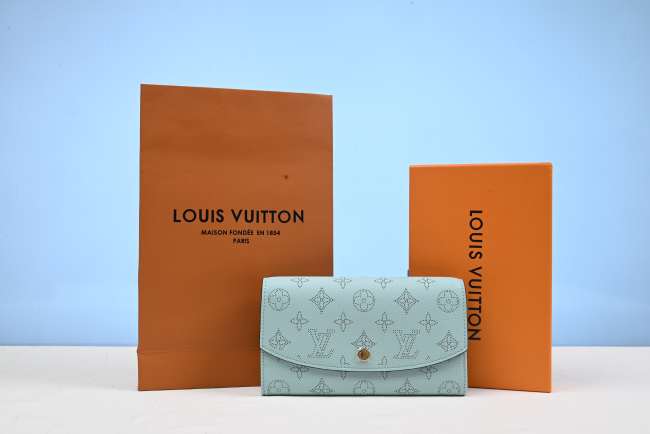 Louis Vuitton Mahina Multicle 4 Wallet Blue - 1